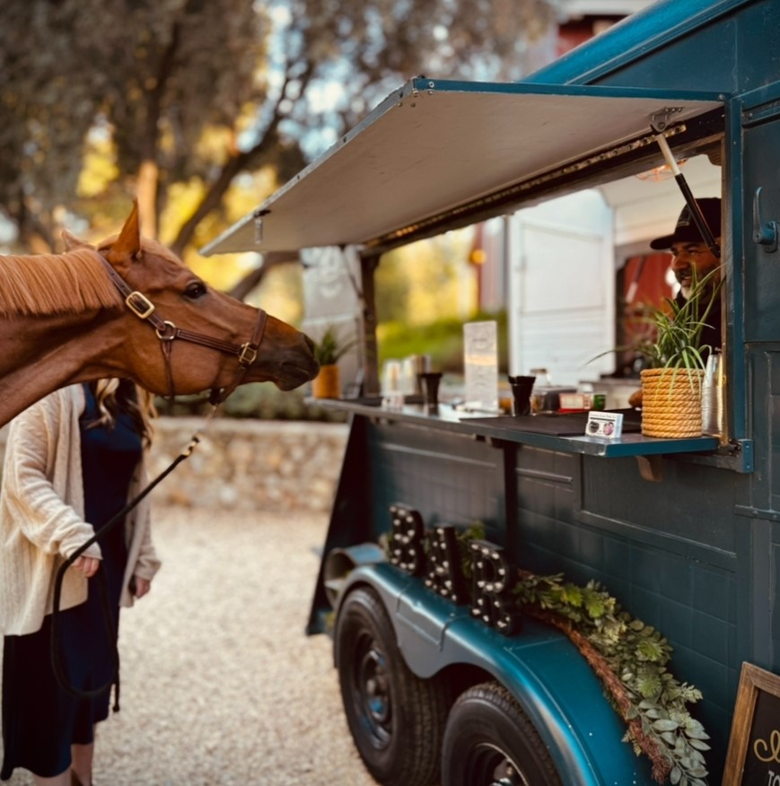 Mobile Bar Side View